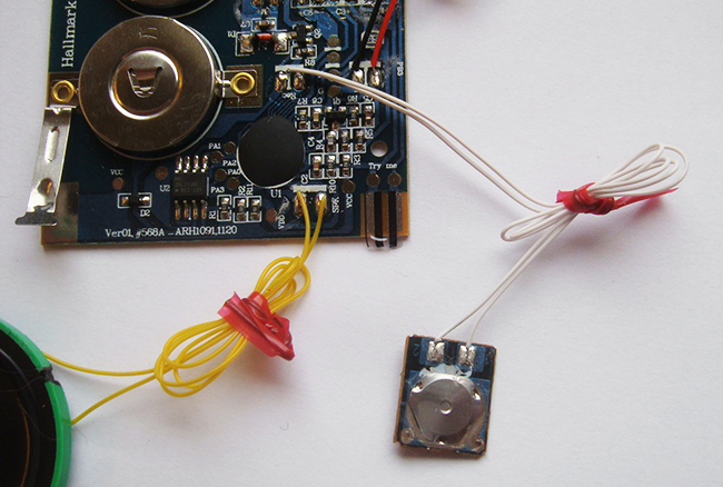 Hallmark Innovations Voice Recorder Card - Switch and Speaker